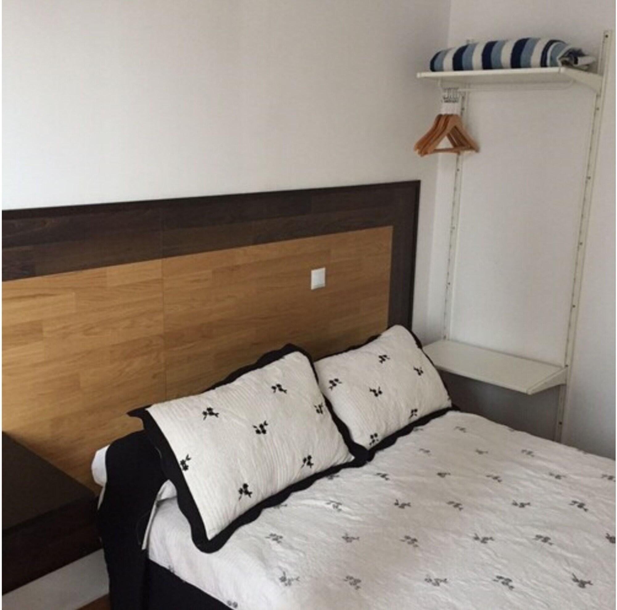 Hostal Oliver Мадрид Экстерьер фото